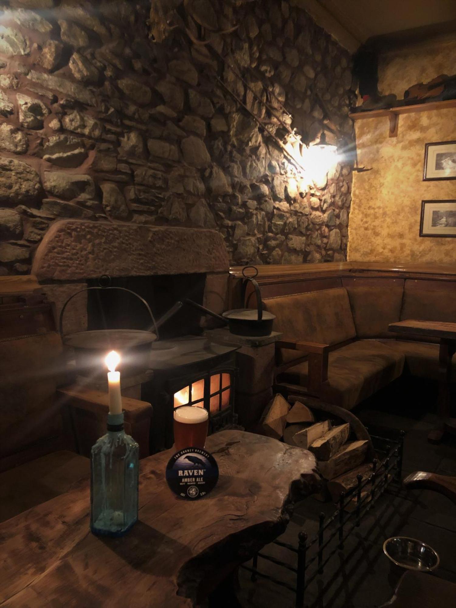 Glen Clova Hotel & Luxury Lodges Millton of Clova Esterno foto