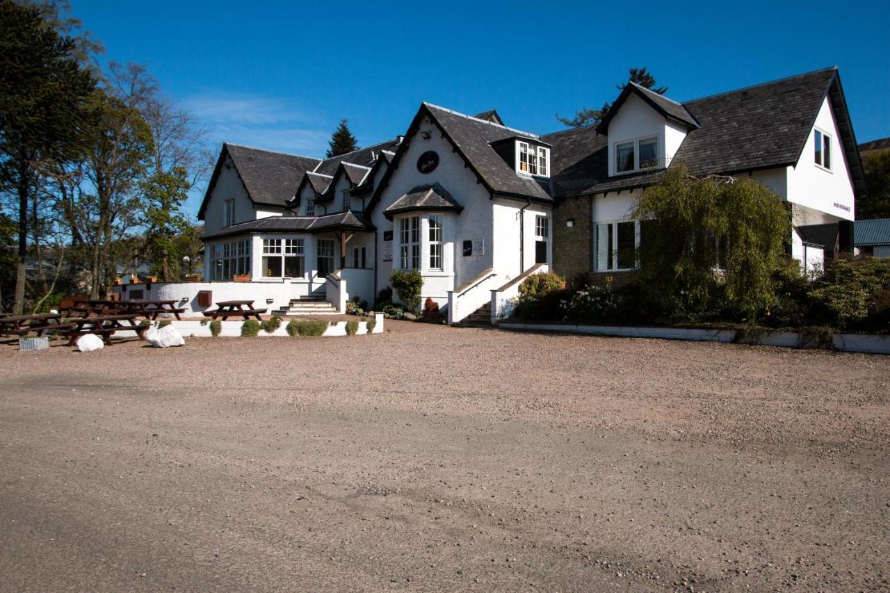 Glen Clova Hotel & Luxury Lodges Millton of Clova Esterno foto